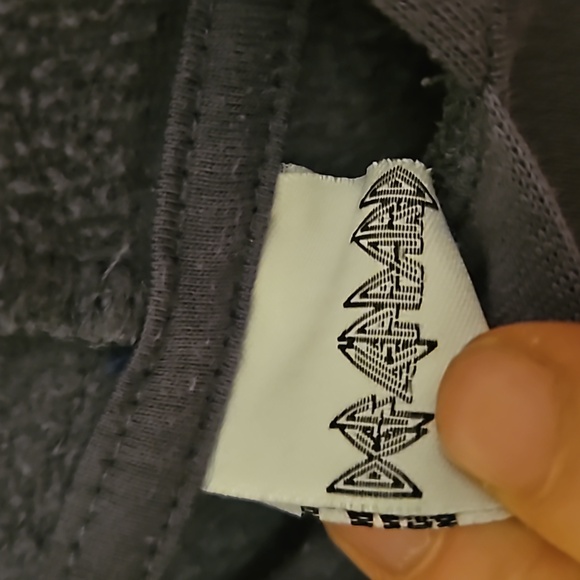 ๐3/$25๐ DEF LEPPARD Rock of Ages Size extra small Gray Pullover Hoodie women - Picture 6 of 6